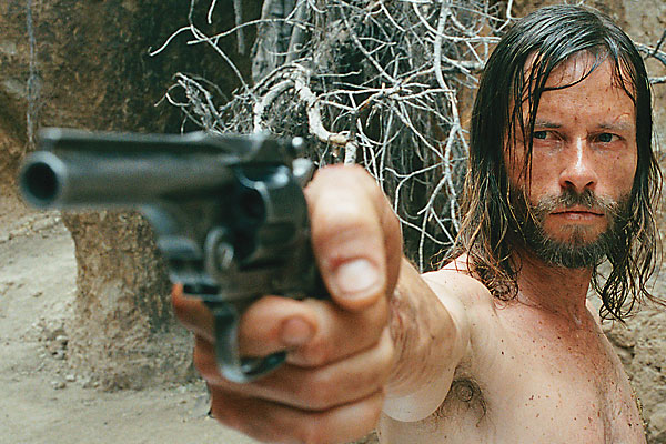 western_movie_the_proposition_australia_guy_pearce