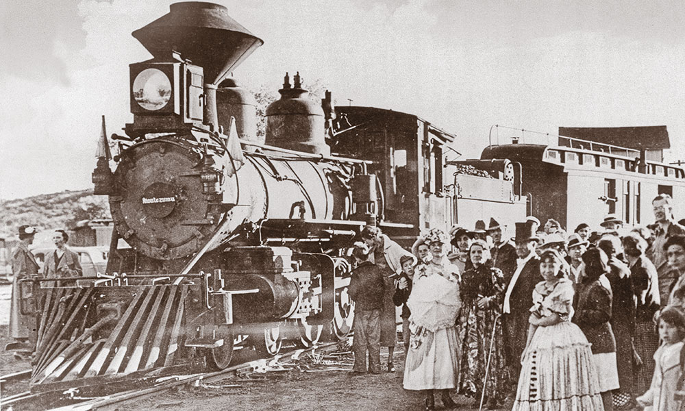 American railroad trains true west