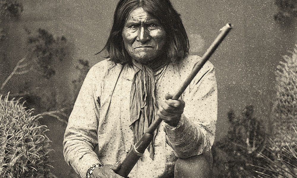 Apache Traitor Hero Chatto Geronimo True West