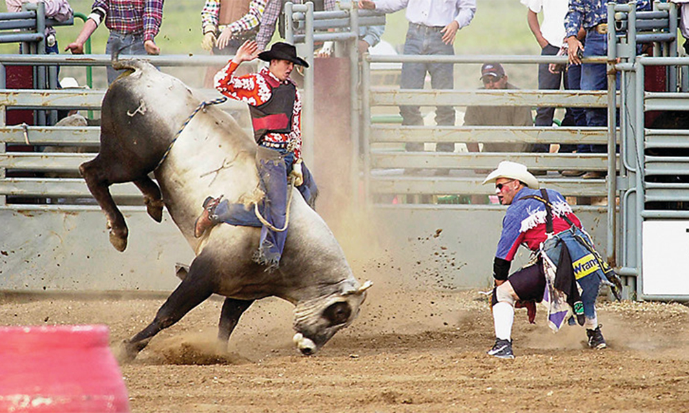 platte river rodeo bull riding saratoga wyoming true west magazine