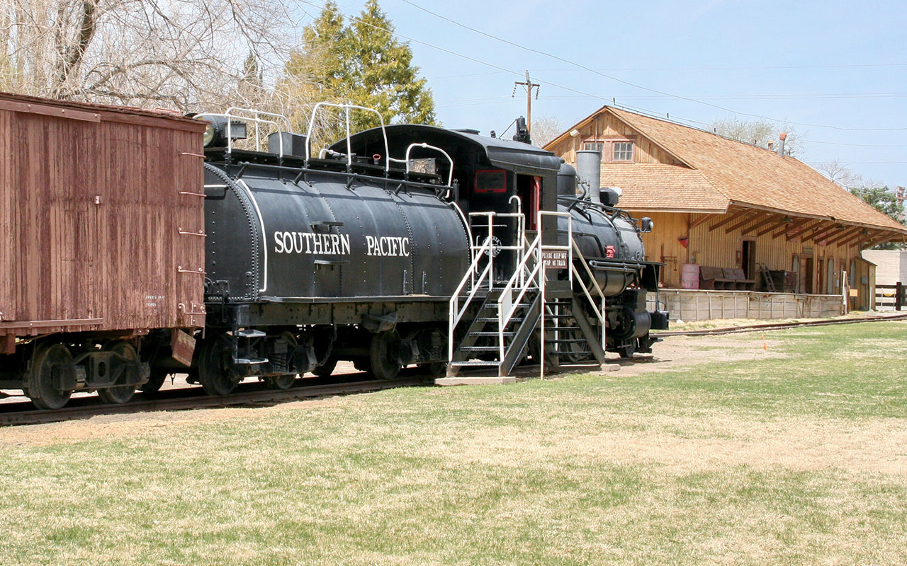 Southern Pacific 18 at Laws California